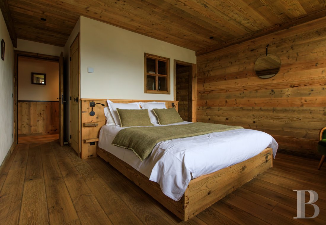 A 19th-century farmhouse preserved in its original state and completely renovated at the foot of Mont d'Arbois, in Megève - photo  n°19